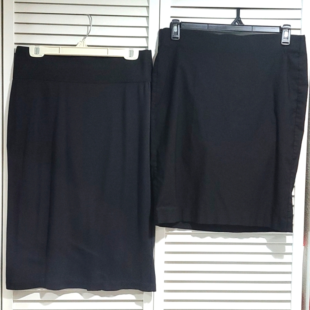 Skirt bundle 2 black elastic waist, EUC, lengths:7th Avenue 28.5 & Elle 22